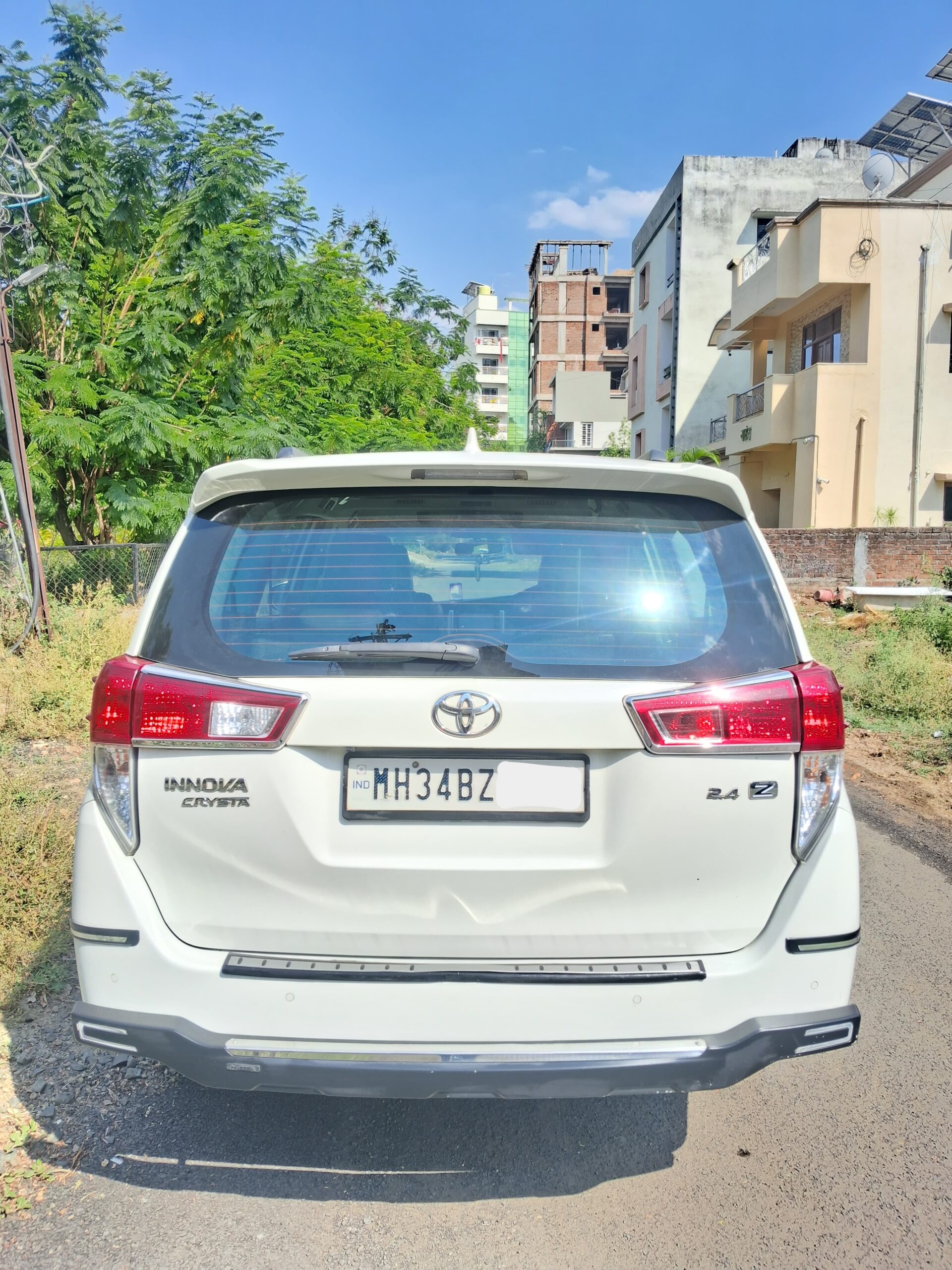 
								Toyota Innova Crysta 2.4 ZX (Diesel) – 2022 Model full									