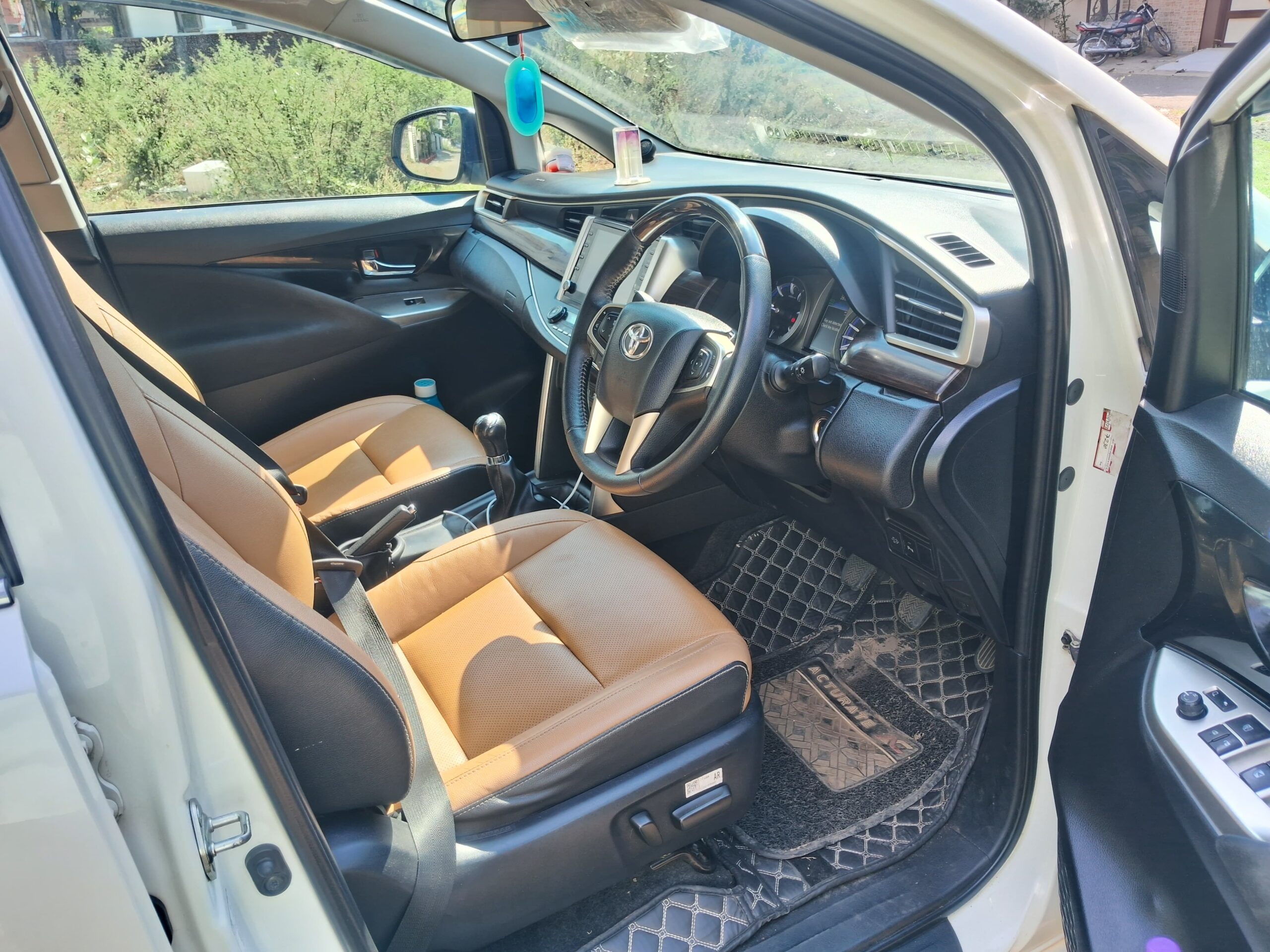 
								Toyota Innova Crysta 2.4 ZX (Diesel) – 2022 Model full									