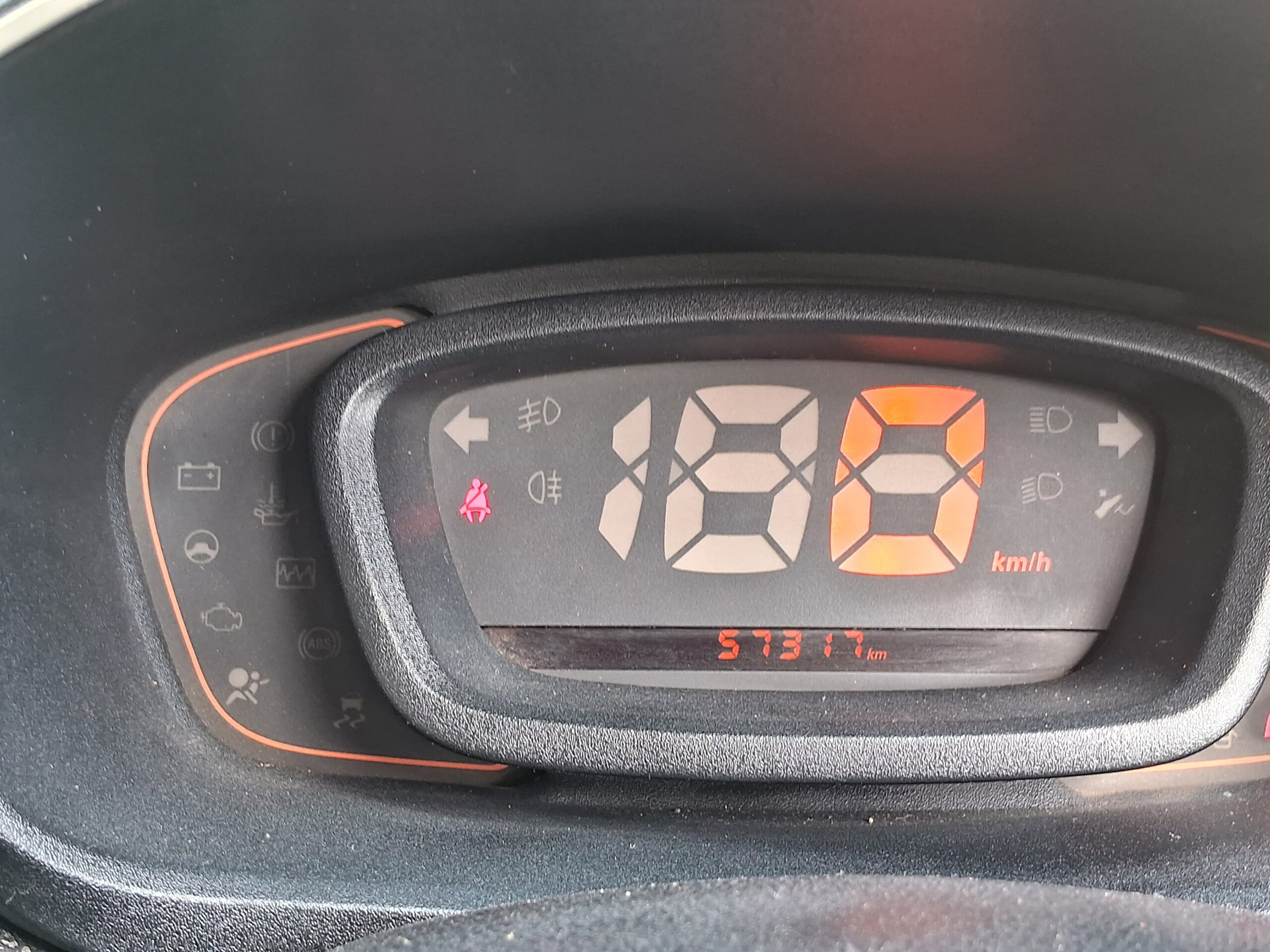 
								Renault Kwid RXL (Petrol) – July 2019 full									