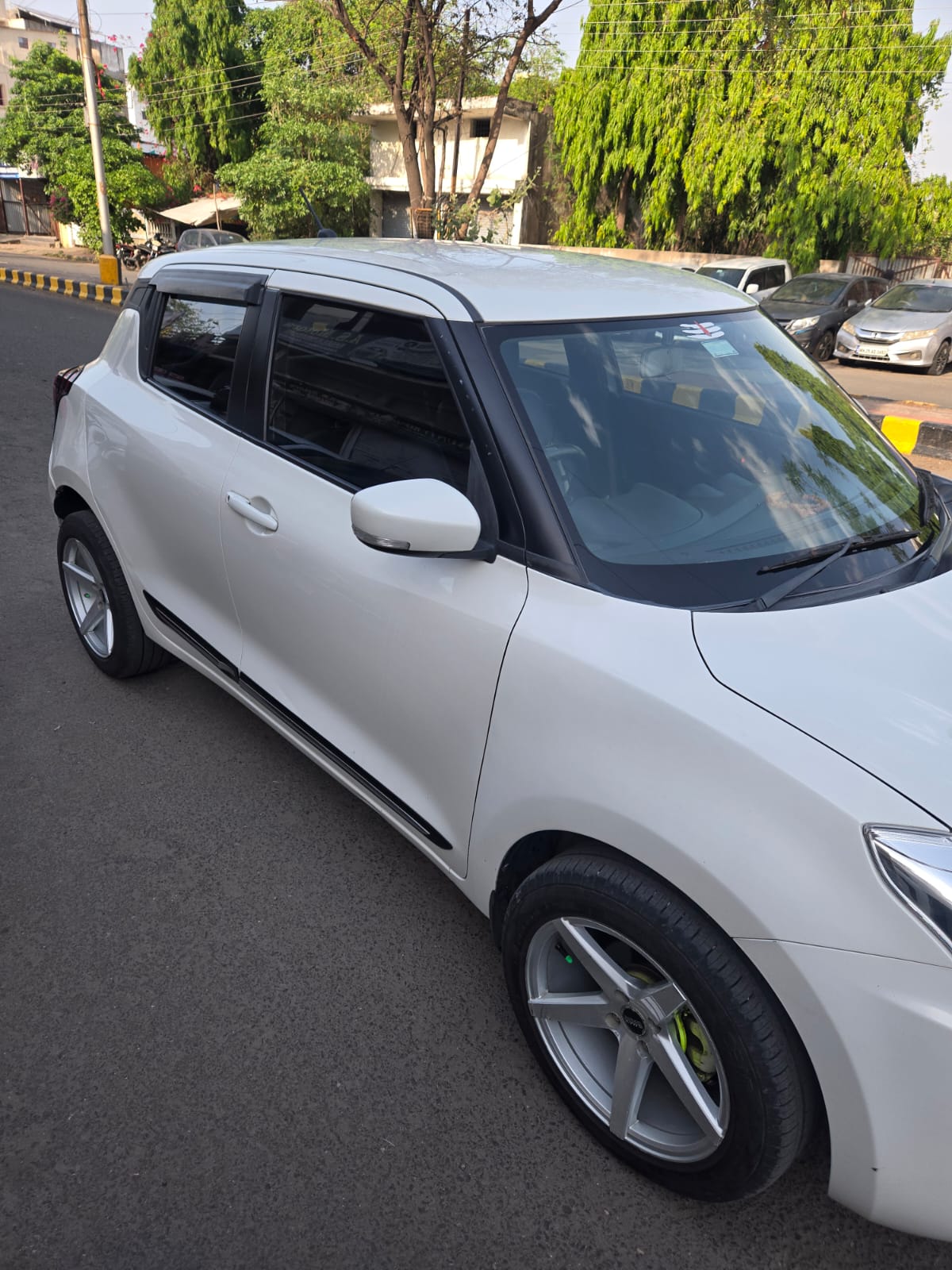 
								Maruti Suzuki Swift VXi (Petrol) – 2022 Model full									