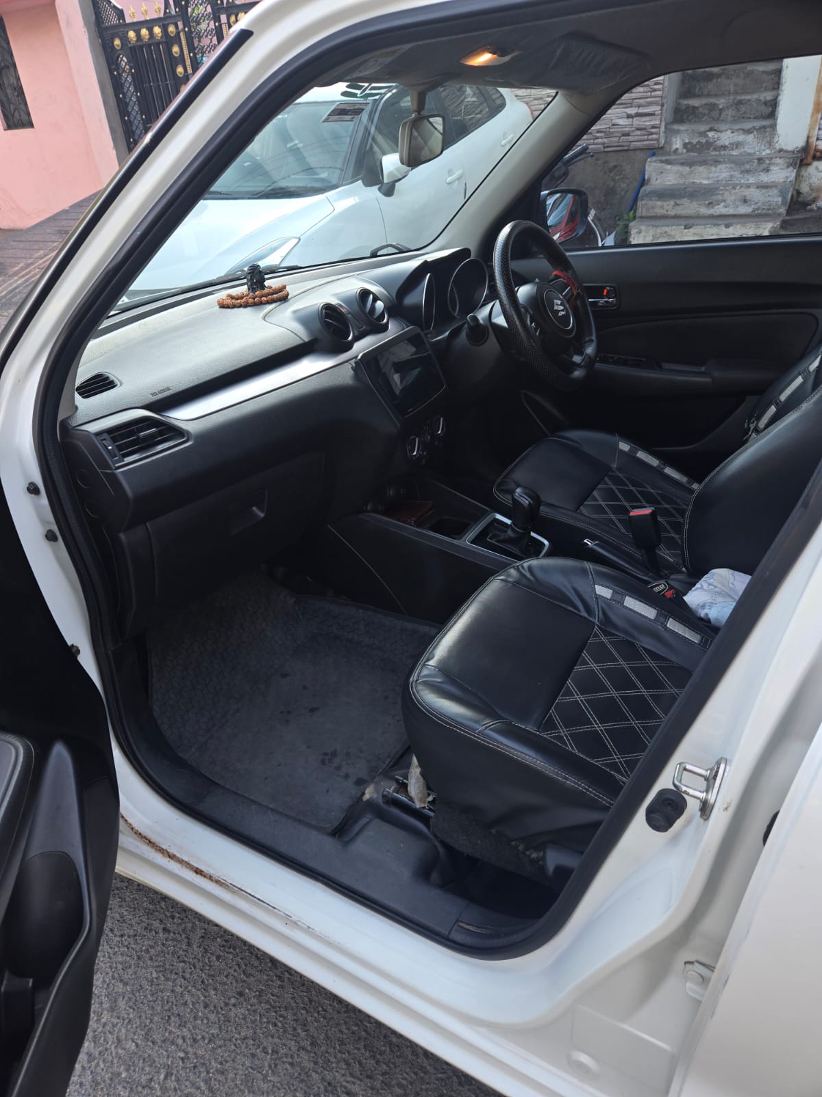 
								Maruti Suzuki Swift VXi (Petrol) – 2022 Model full									