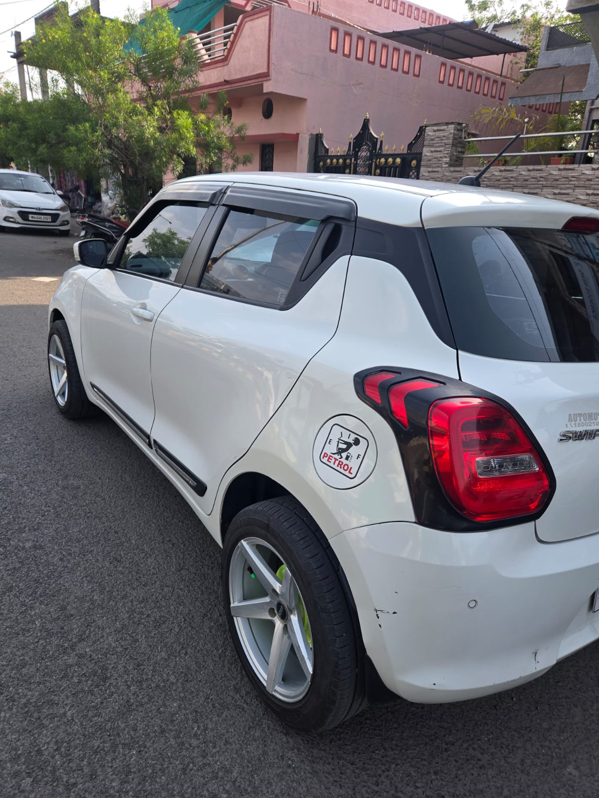 
								Maruti Suzuki Swift VXi (Petrol) – 2022 Model full									