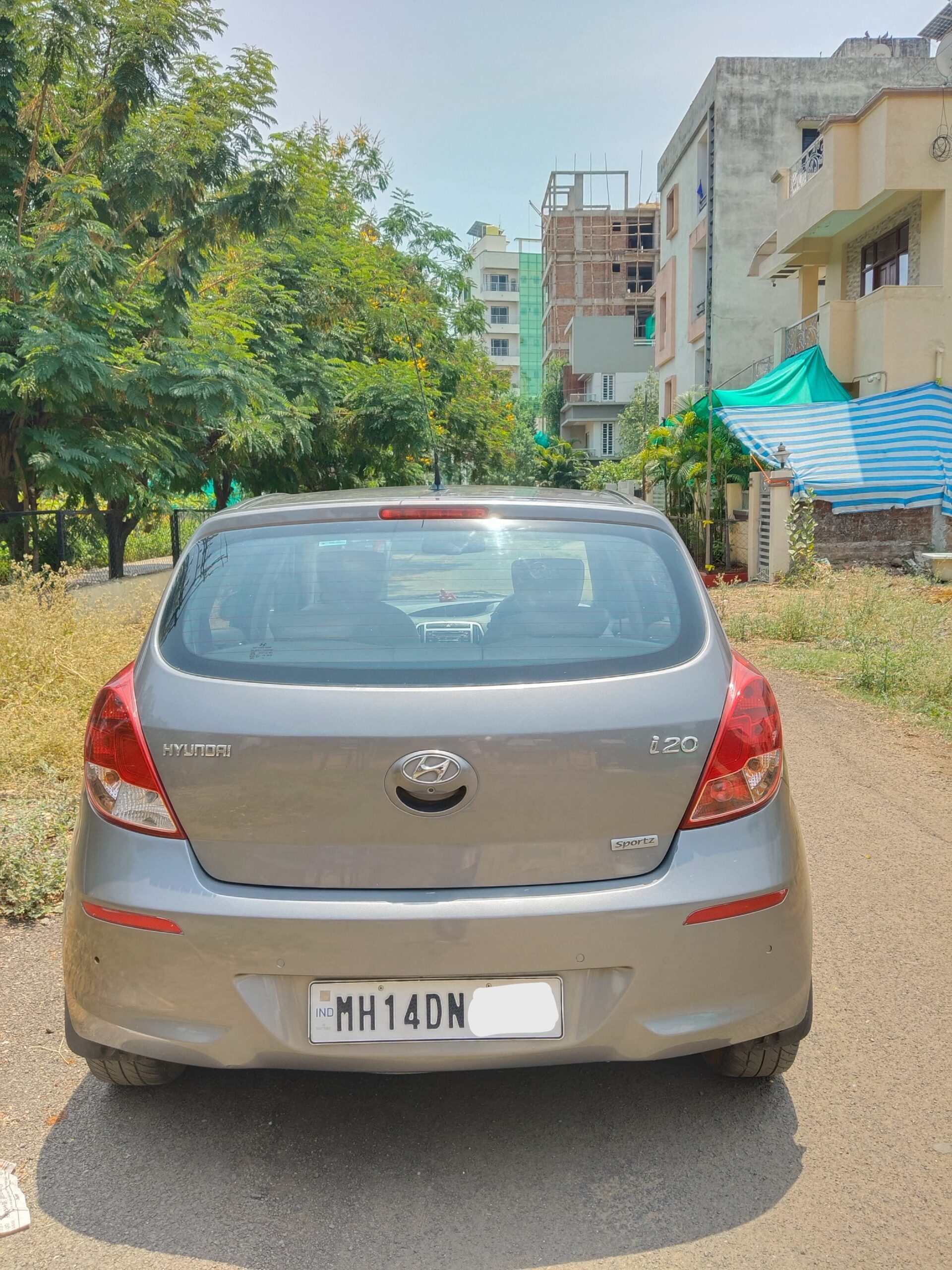 
								Hyundai i20 Sportz 1.2 (Diamond Edition) – September 2012 full									