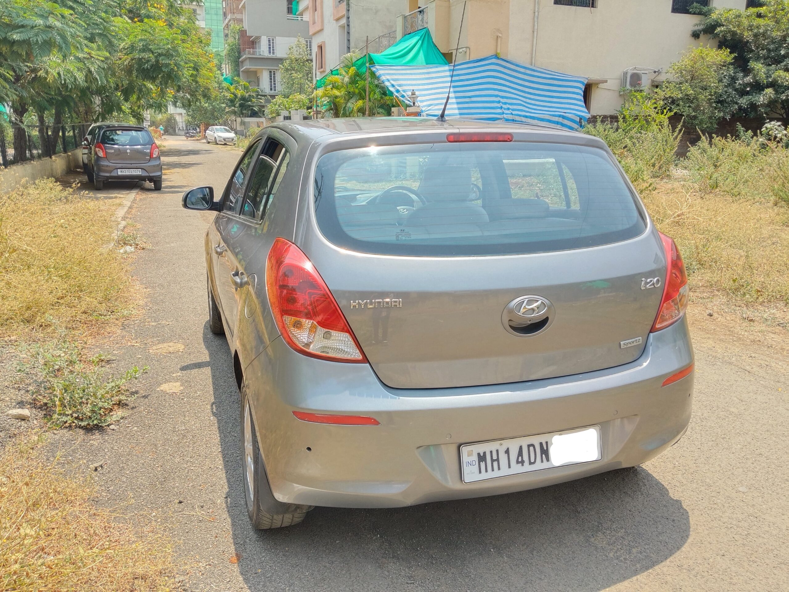 
								Hyundai i20 Sportz 1.2 (Diamond Edition) – September 2012 full									