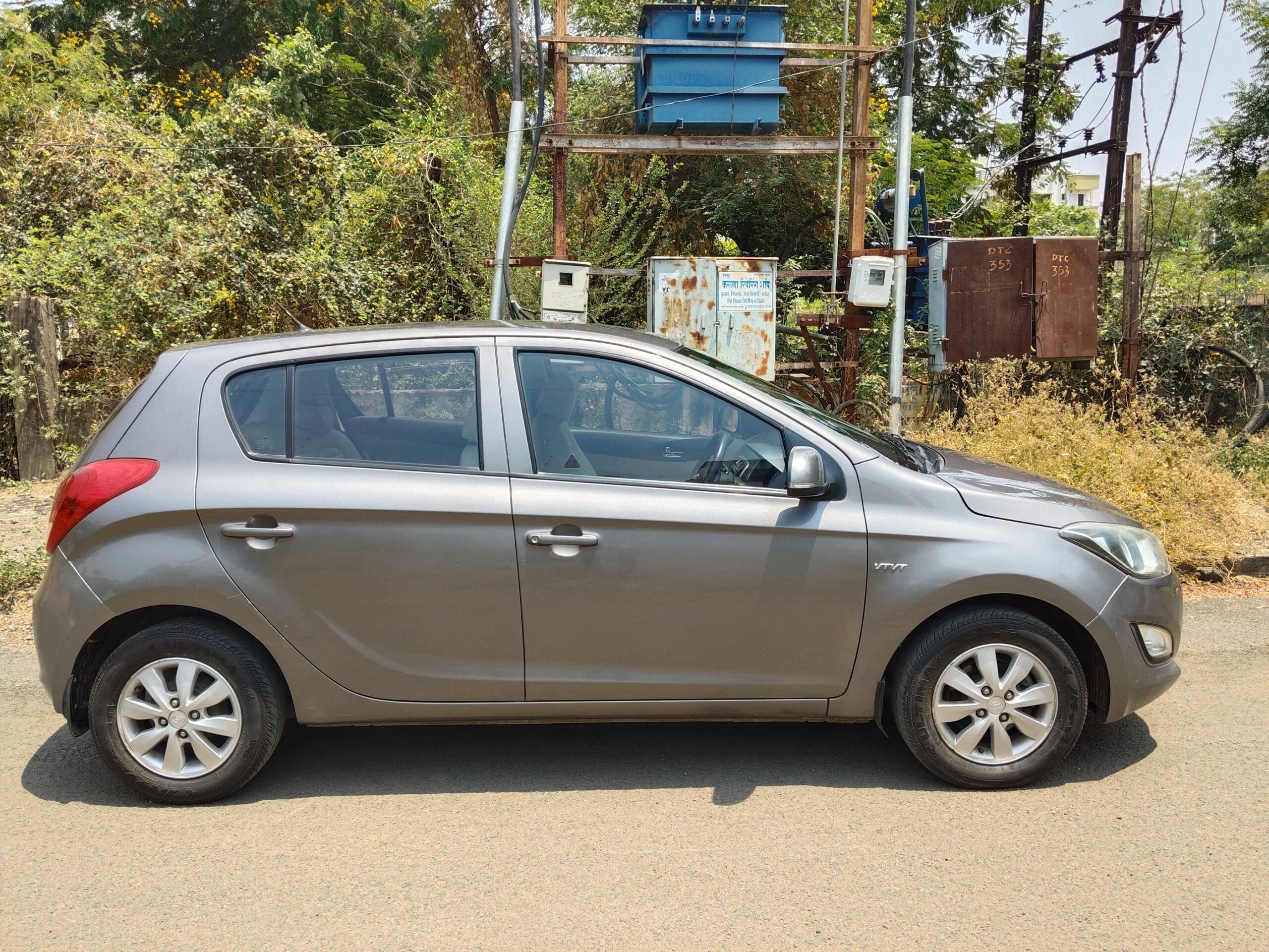 
								Hyundai i20 Sportz 1.2 (Diamond Edition) – September 2012 full									