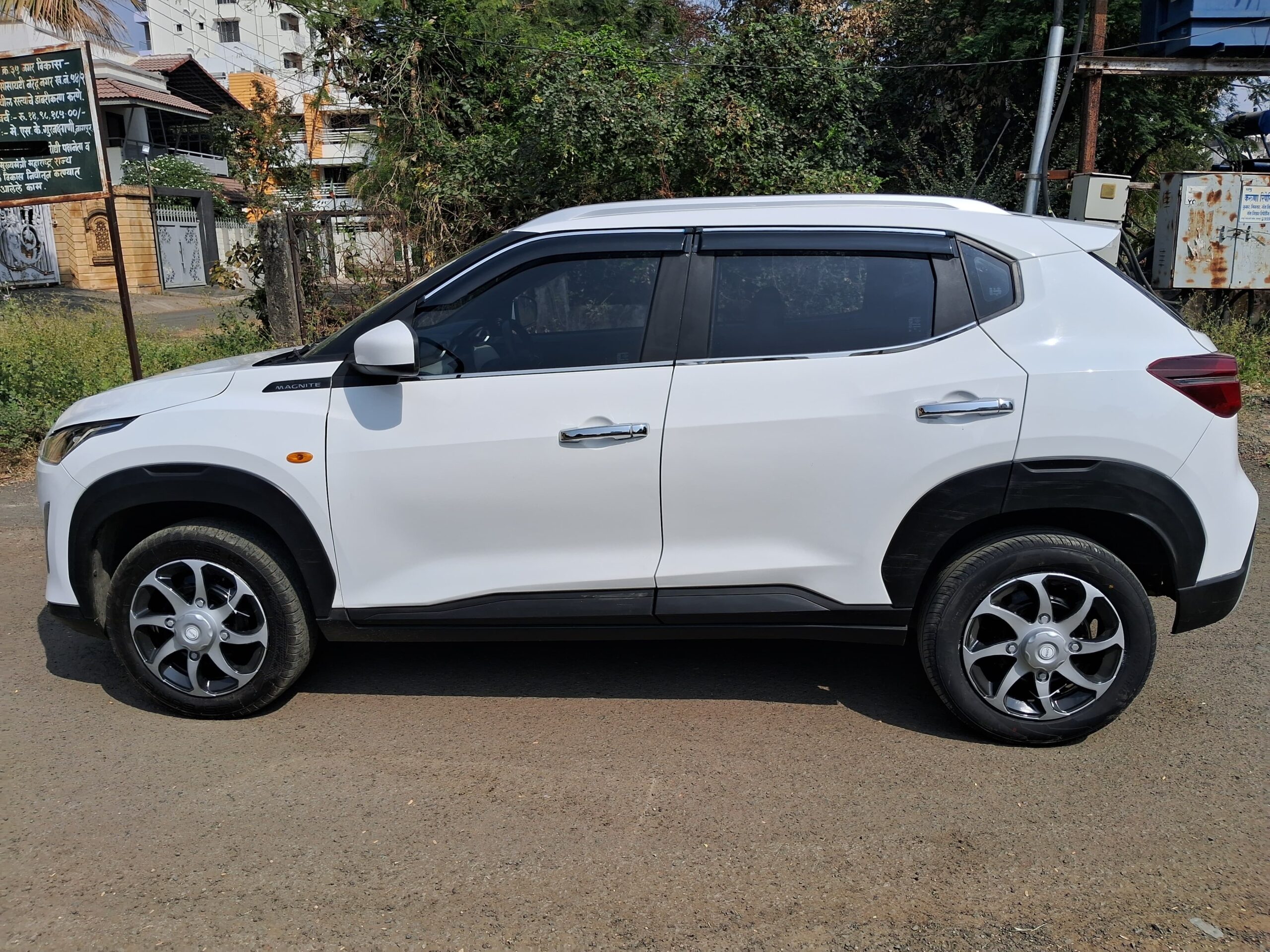 
								Nissan Magnite XE – March 2023 full									