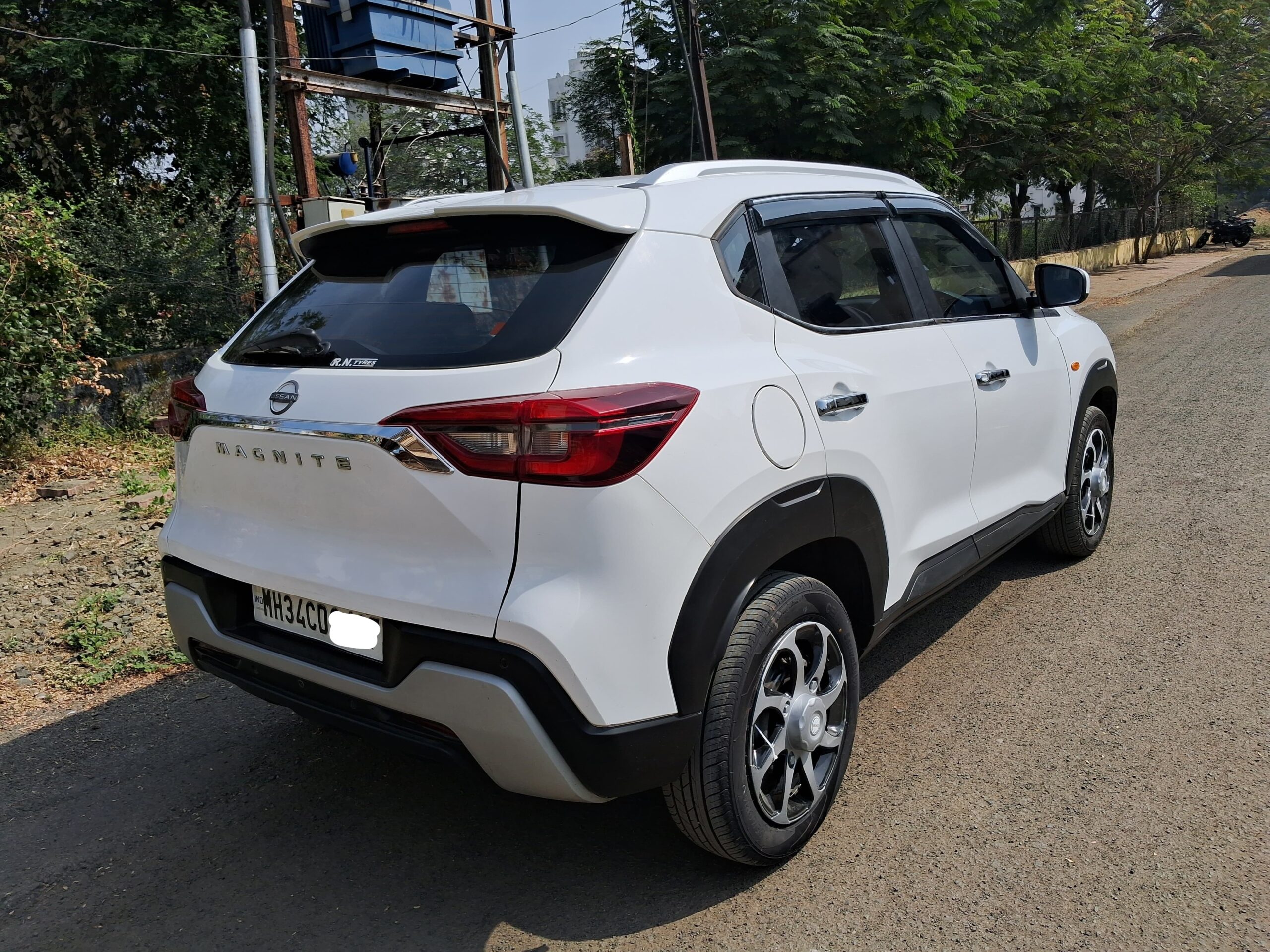 
								Nissan Magnite XE – March 2023 full									