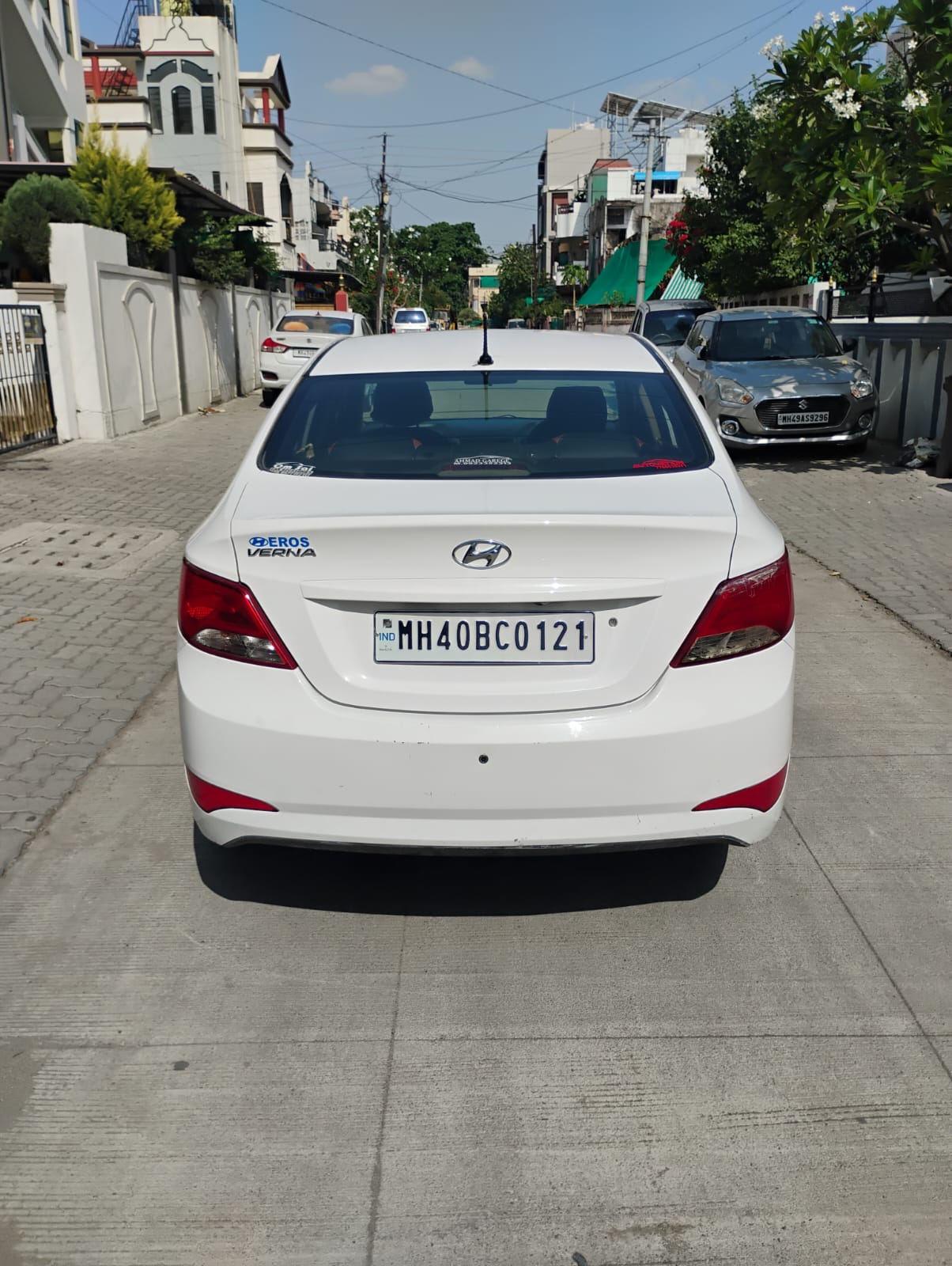 
								Hyundai Verna S (Petrol) – December 2016 full									