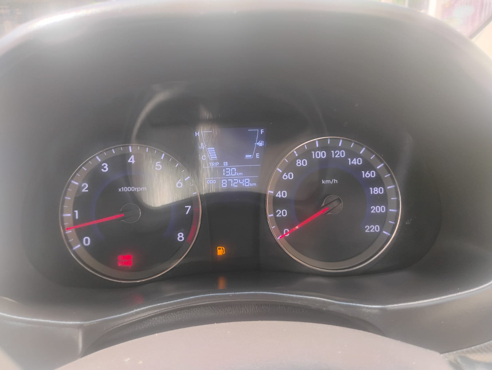 
								Hyundai Verna S (Petrol) – December 2016 full									